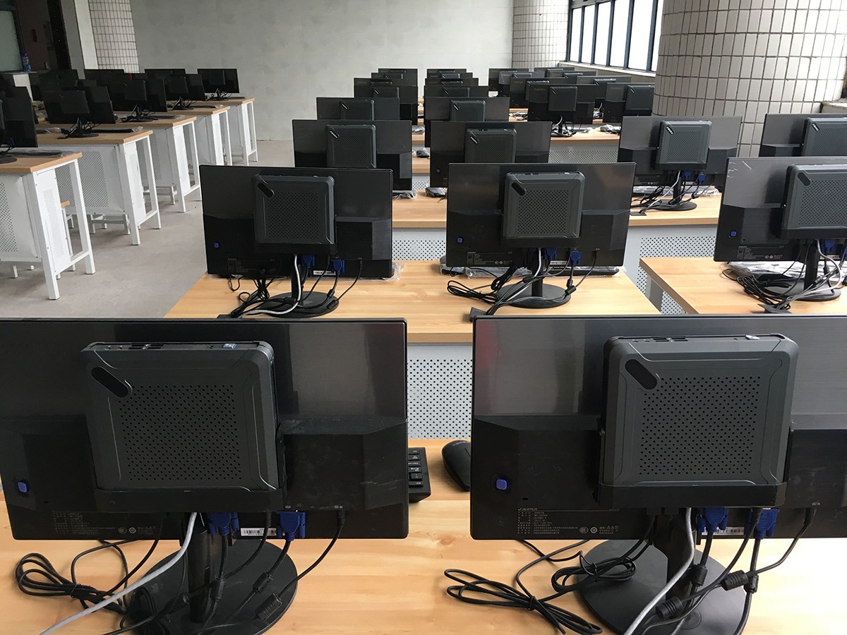 华科云助力达州市多所中小学教室信息化建设